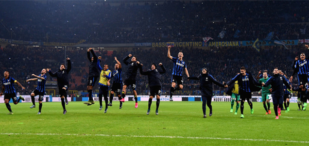 今天是海港足球俱乐部一线队球员武磊的生日，让我们...（海港一线队球员武磊迎来生日，邀你一起送上祝福）