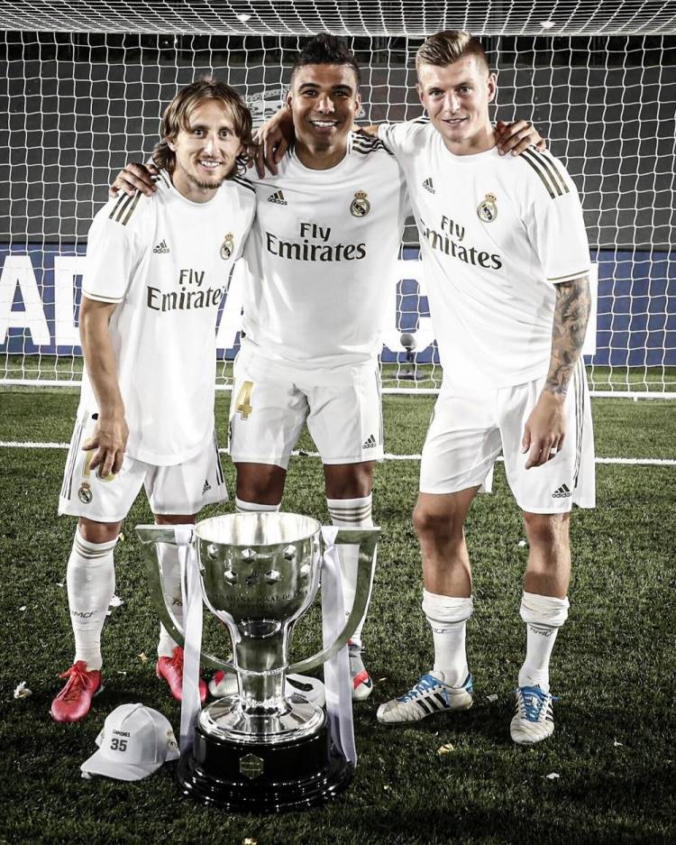 曼纳：因西涅是一名伟大的球员，但那不勒斯不会召回他（曼纳：因西涅实力非凡，但那不勒斯无意将其召回）