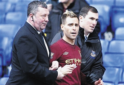 角色球员成为最大功臣（角色球员成取胜头号功臣）