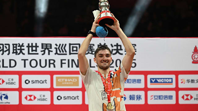 欧冠球员表现评析：C罗连续进球,（欧冠表现解读：C罗连场破门）